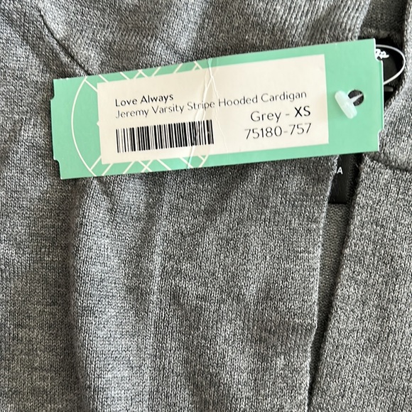 NWT Stitch Fix Hooded Cardigan. - Picture 3 of 5